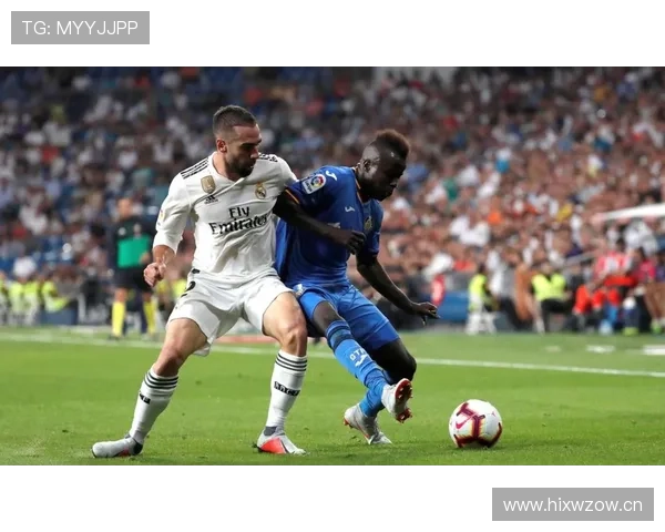 皇马关键战表现失控,全队状态波动对争冠形势产生影响